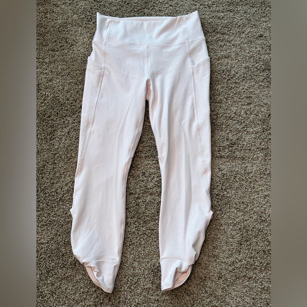 Fabletics Light pink size medium women’s pure luxe leggings
